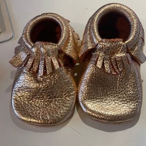New Freshly Picked Moccasins - Rose Gold